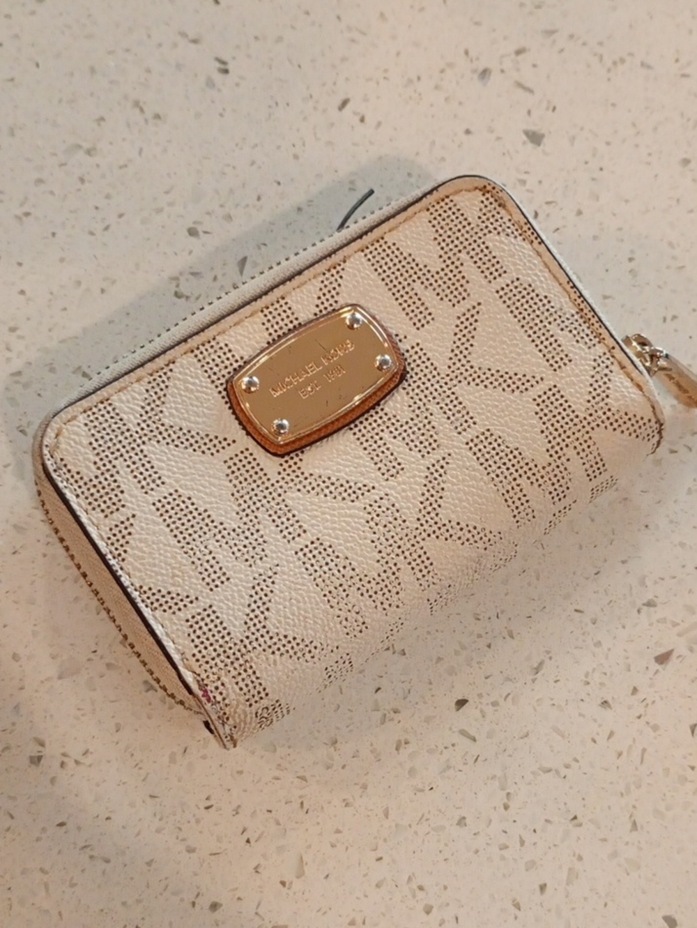 Michael Kors | Beige Logo MINI Zip Around Key + Coin Wallet Holder